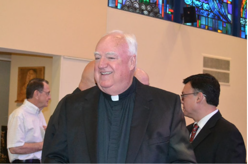 El P. Robert M. Egan, CSV, celebra 50 años de vida religiosa